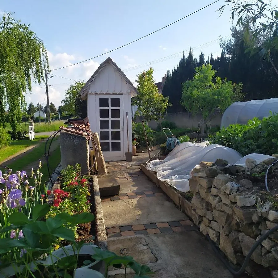 Homestay Proche De Vichy Studio Dans Ancienne Ferme Apartment France